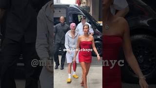 Justin Bieber shows up to Hailey’s Rhode Launch in Sweats 