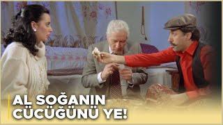 Sosyete Şaban Türk Filmi | Şaban Ağa, Peri'ye Soğan İkram Ediyor