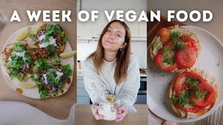 what I eat in a week (vegan & realistic) 