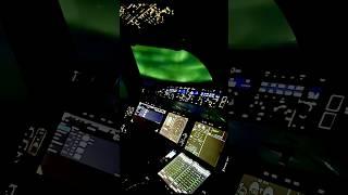 Polarlichter im A350 Cockpit Seattle nach München  #aviation #shorts #pilot #airbus