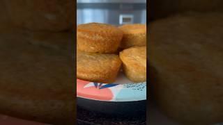 Easy Corn Bread Muffins #cornbread #seancookskc #seaneatskc #jiffy
