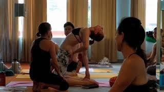 How to do Camel Pose, with Diane Ducharme Gardner!