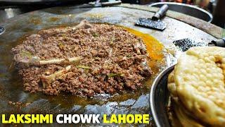 Mutton Tawa Qeema, Sheefa TakaTak | Lakshmi Chowk  Lahore | Butt Karhai | Street Food Pakistan