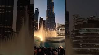 DUBAI MALL.Music Fountains Show.#dubai #dubaimall #dubaifountainshow #dubaifountain #burjkhalifa