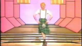 Russ Abbot - Ye Canny Shove Yer Granny off a bus.MP4