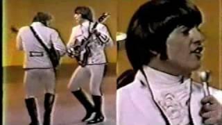 Paul Revere & the Raiders -The Smothers Brothers Show - 1967