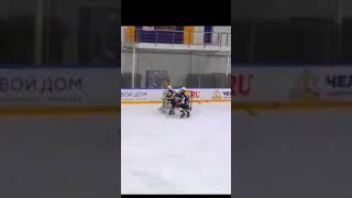 Так, пошёл отсюда, быстро!!! #hockey #хоккей #goalkeeper