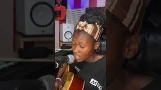 @Akisa Doing Freestyle..#Spes live Music