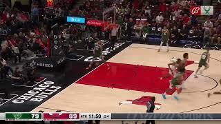 Coby White vs MIL 15 PTS      10.11.22