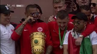 Kevin Prince Boateng legendäre Ansprache am Römer Eintracht Frankfurt nach Pokalsieg