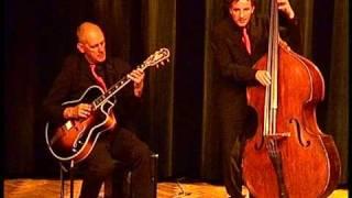 Band boeken voor achtergrondmuziek: Dutch Jazz Trio No Problem Groningen.mpg