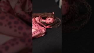 Pink leopard cat. Hands with hidden claws. Like cat paws at rest. #catdoll #kittydoll #doll #bjd