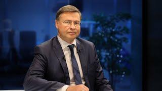 Intervija ar EK ekonomikas un produktivitātes komisāru Valdi Dombrovski, "Spried ar Delfi"