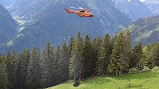  Wrackbergung durch Super Puma AS332 (Heli Tirol/Heli Austria) in Finkenberg 