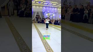 Романи Империя. цыганочка красиво танцует 