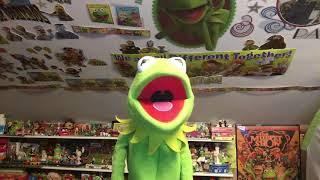 Kermit the Frog Sings Welcome Back