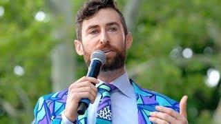 Scott Rogowsky discusses the success of 'HQ Trivia'