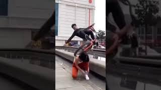 ХАЗАХАХАХАХ КОНЕЦ #самокат #падение #петарды  #яжемать