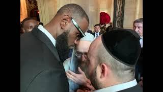 LeBron James getting a Bracha from Kabbalist Rabbi Pinto