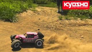 Dust bashing with the KYOSHO AXXE