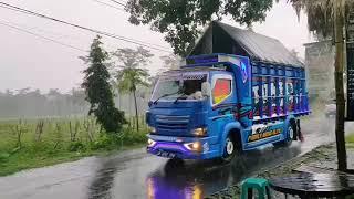 Mentahan slowmo truk Wahyu abadi rendi andika