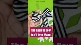  You Won't BELIEVE How EASY This Quick Bow Is! #bowdiy #shesocraftdee #shorts