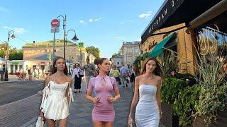 SANCTIONS HAVE DESTROYED THE BRAS OF RUSSIAN WOMEN. EVERYDAY WALKS of RUSSIAN GIRLS.