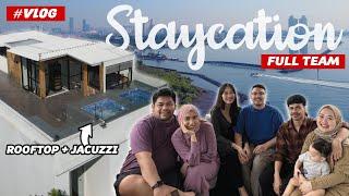 RUMAH 5 LANTAI ADA ROOFTOP & JACUZZI VIEW LAUT STAYCATION MEVVAH 