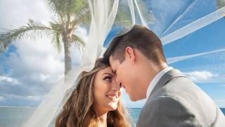 Wedding Photographers in Oahu, Hawaii