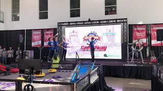 VEX Tipping Point Speedway Signature Event Juggling at opening ceremonies