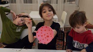 Eylül ve Poyraz Seramik Hamuruyla Renkli Vazo Tasarladı | fun kids video