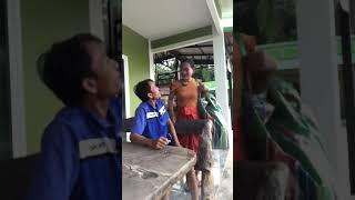 นั่งหน้าเศร้าครองทางเมีย #funny #comedy #ตลก #funnyshorts #shorts #comedyvideos #ขำขัน #คลิปตลก