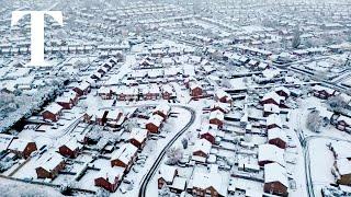 UK weather alert issued as snow brings travel disruption