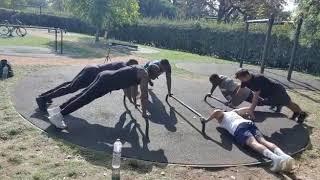 East London personal trainer - Press up pyramid training