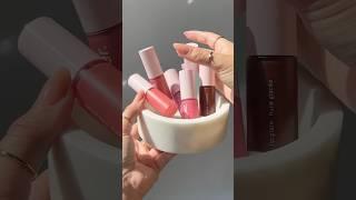 Unboxing the Glossier Lip Glaze Creamy Lip Oil PR Box! @Glossier  