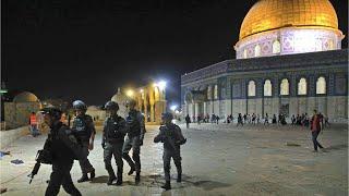 AL AQSA - Saturday 28th Oct The worshipers Enter in Masjid Al AQSA For Fajar Prayer