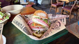 Eating at the Deli Llama Restaurant in Tavares, FL | Great Sandwiches & Salads | Restaurant Review