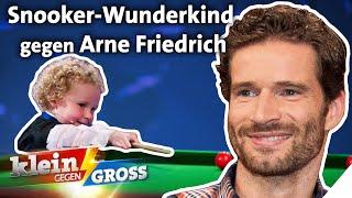 22 Kugeln einlochen: 4-jähriges Snooker-Wunderkind vs. Arne Friedrich | Klein gegen Groß