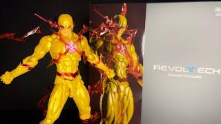 Amazing yamaguchi Revoltech DC Comics Reverse flash review | scale comparison