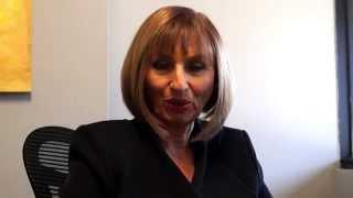 Janet Panussi - Loan Officer in Los Angeles 818-522-3579