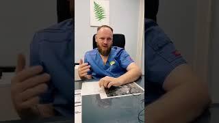 Сильно болит шея и плечи