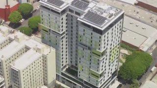 Weingart Center Tower: Luxury high-rise homeless shelter opens in DTLA