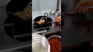 Hotel FOUNTAIN ki Recipe، in Taloja gaon Navi Mumbai #best #food #sohrt #video 