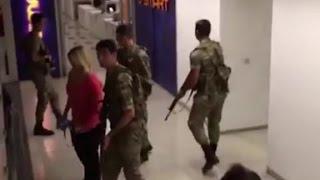 Videos shows soldiers clear out CNN Turk