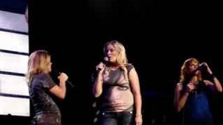Winnipeg 2W2V - Kelly & Melissa "Potty Dance"