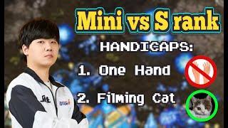 Mini vs S rank While Playing With 1 hand + Filming His Cat [subbed]