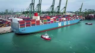 20,000TEU Container Ship "MOL TRUTH" at Singapore 1 商船三井