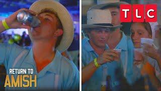 Amish Go Clubbing for the First Time | Return to Amish | TLC