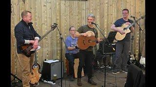 Mike Turnbull & the Valiant Knights Sails & Oars