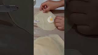 cara melipat risoles bentuk segitiga mudah #risolesmayo #risolessegitiga #short